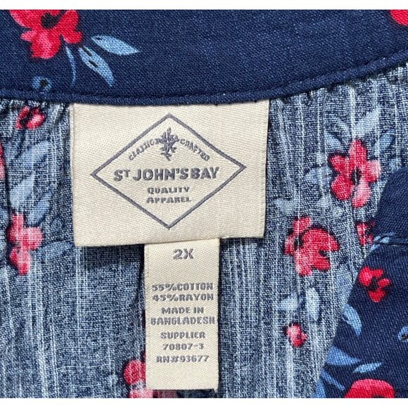 St Johns Bay Womens Sleeveless Navy Floral Blouse 2X 55% Cotton 45% Rayon - Picture 5 of 5